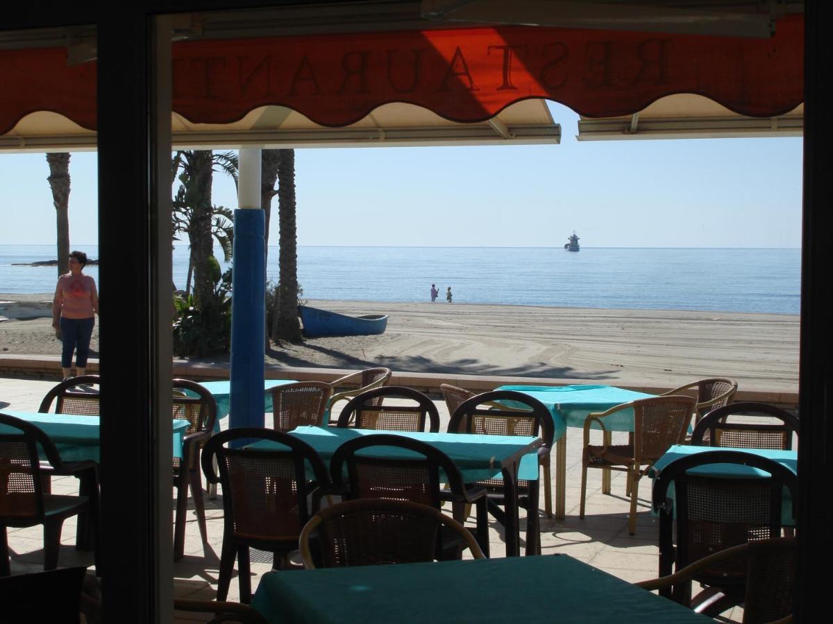 Pensión Sol y Playa Carboneras Exterior foto